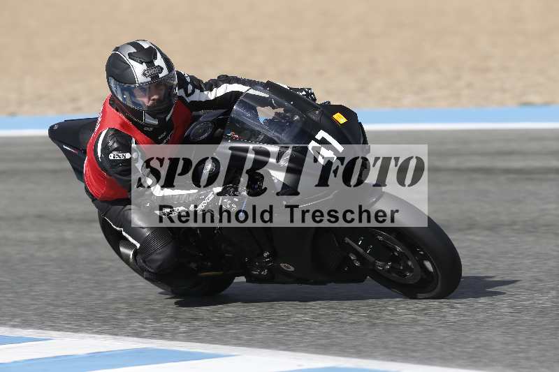 Archiv-2025/01 24.-27.01.2025 Moto Center Thun Jerez/gruen-green/47